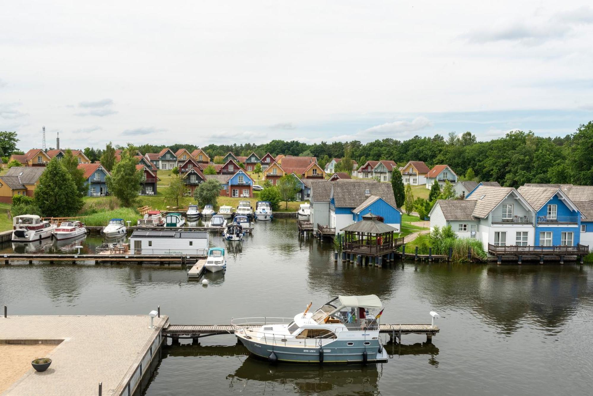 Precise Resort Marina Wolfsbruch Rheinsberg Room photo