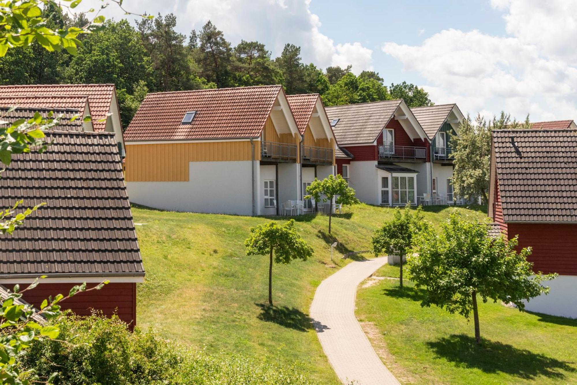 Precise Resort Marina Wolfsbruch Rheinsberg Exterior photo